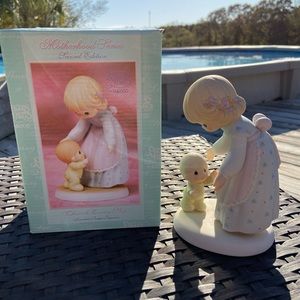 Precious Moments “Cherish Every Step” 2000